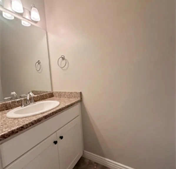 465 N 2650 W #C — Photo 8