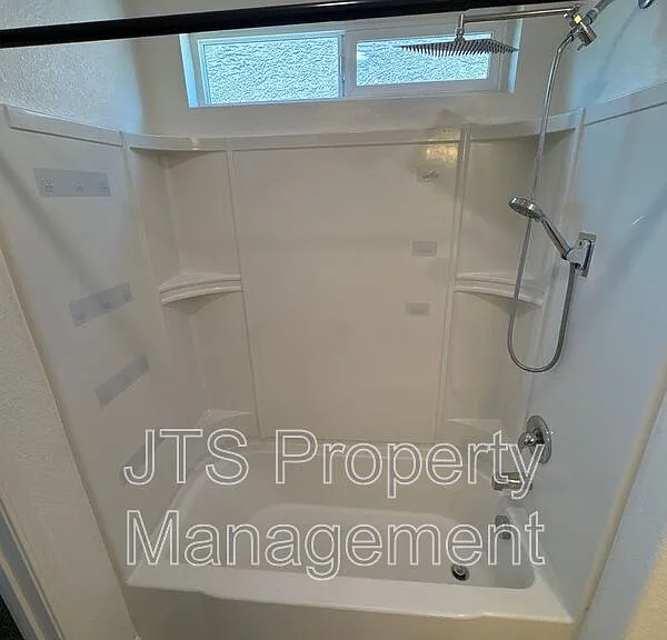451 Ashwick Loop — Photo 14
