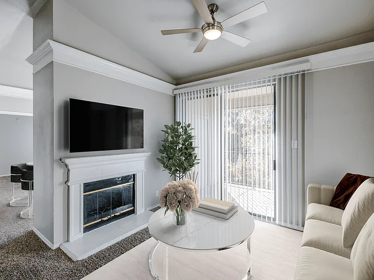 The Gio Apartments — Photo 8