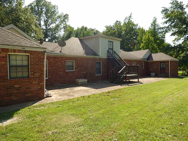 7188 Pleasant Ridge Rd — Photo 26