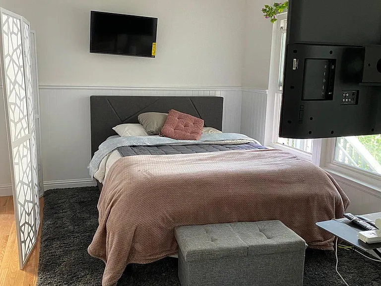 555 Lytton Ave #1 — Photo 3