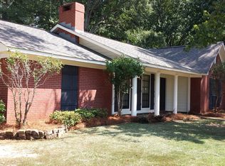 1800 Springridge Dr, Carrollton, MS 39211