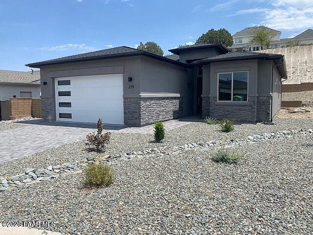 1st image of 279 Looking Glass Dr