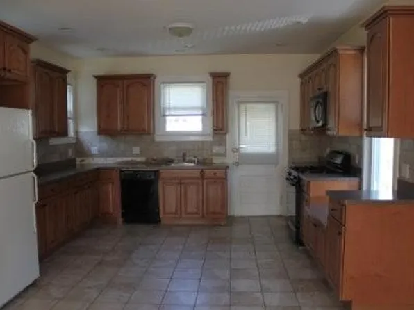(undisclosed Address), North Tarrytown, NY 10591