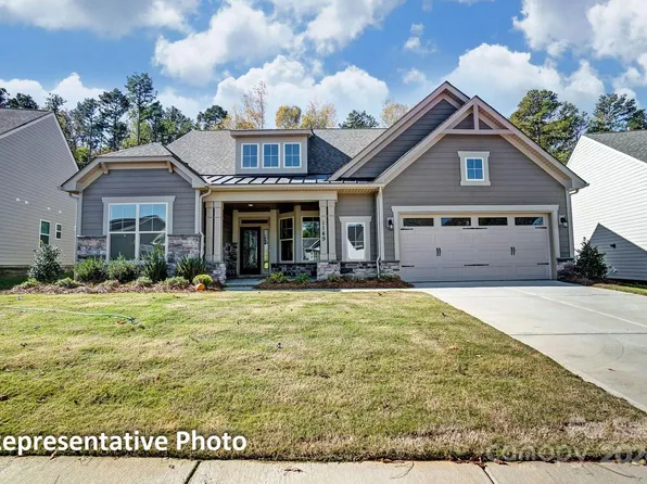 8724 Acadia Pkwy #598, Sherrills Ford, NC 28673