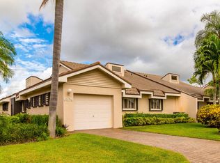 6879 Fountains Cir, Lake Worth, FL 33467