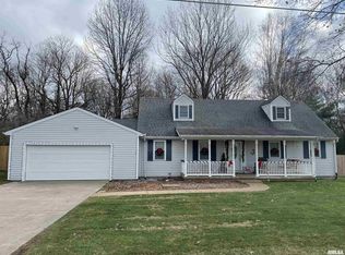 34 Adkins St, Metropolis, IL 62960