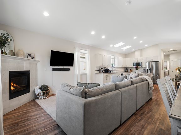 4th image of 6808 E B St