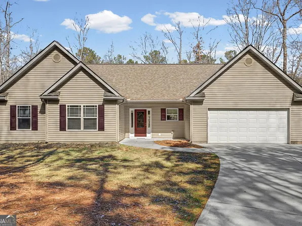 878 Gary Summers Rd, Senoia, GA 30276