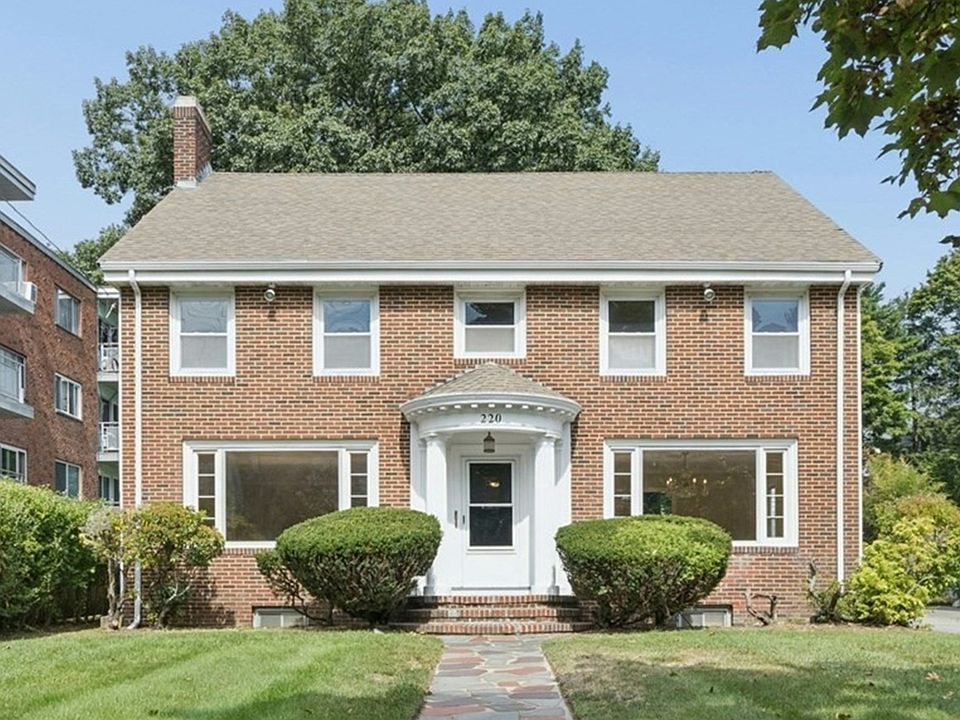 1st image of 220 Mountain Ave