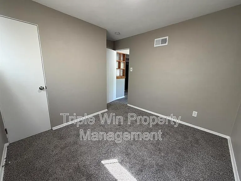 24 Barto Dr — Photo 11
