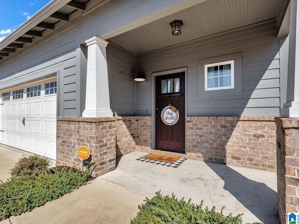 1489 Woodridge Pl, Gardendale, AL 35071