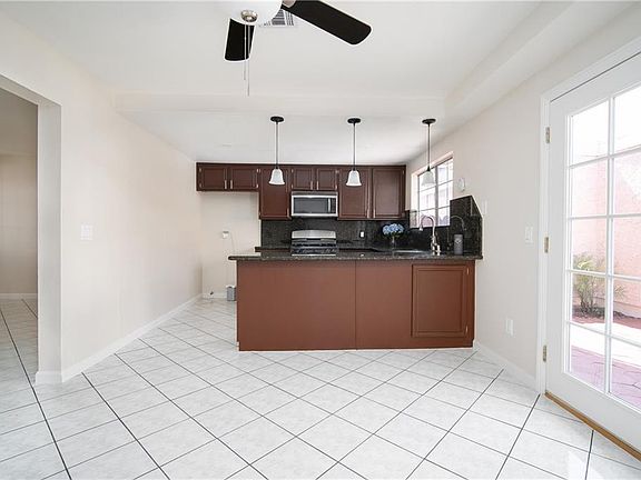 3rd image of 4050 Badillo Cir APT C