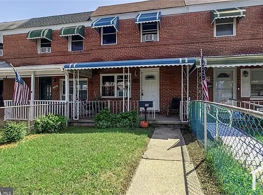897 Mildred Ave — Photo 2