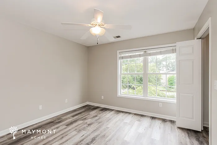 332 Byron Rd — Photo 10