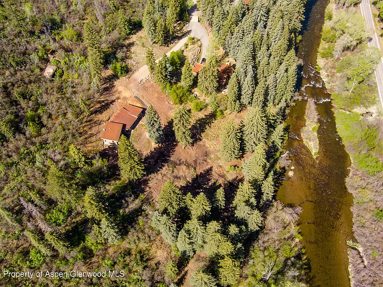 768 Kings Lake Rd — Photo 29
