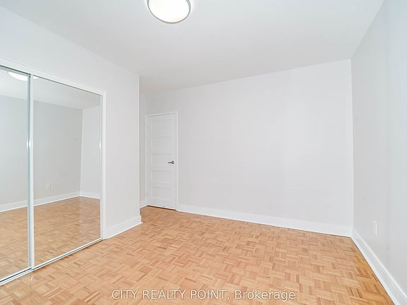 3rd image of 1291 Bayview Ave N #212