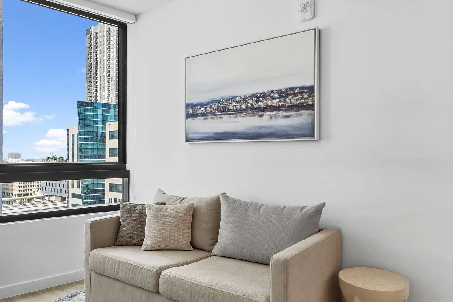 1 bed, 1.0 bath, 602 sqft, $3,370 — Photo 3