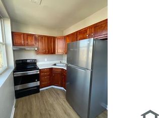511 E 43rd St APT 2B, Baltimore, MD 21212