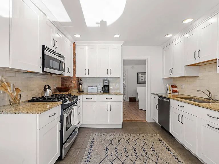 7 Willow Ln — Photo 13