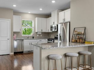 9669 Olive Ln N, Maple Grove, MN 55311