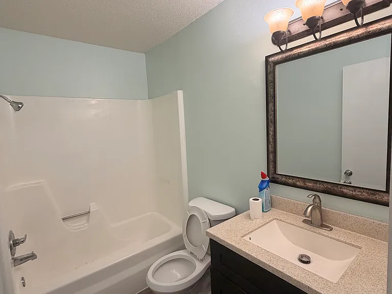 8709 Clover Ln — Photo 6