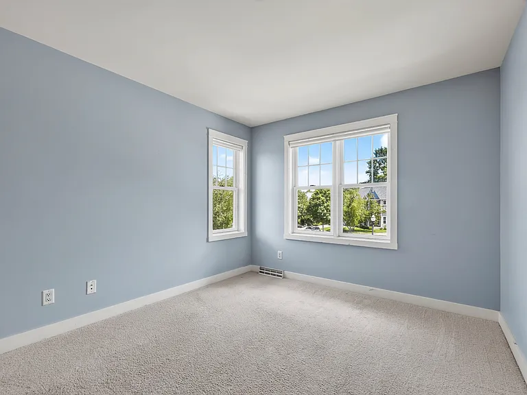 1600 Kohler Ct — Photo 11