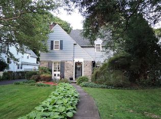 194 Buckland Ave, Rochester, NY 14618