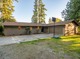 4173 Jones Rd, Oak Harbor, WA 98277