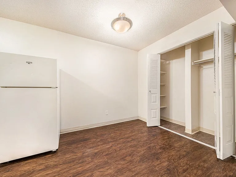 Briargate Apartments — Photo 15