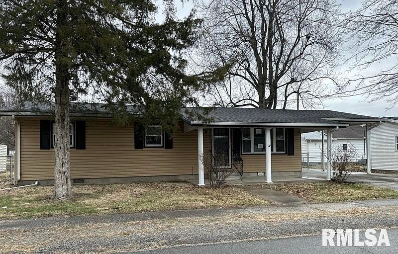 1st image of 1003 N Whitman Dr