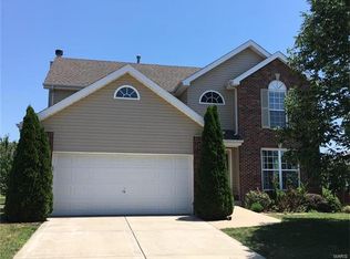 2430 Cypress Knoll Ct, Belleville, IL 62221