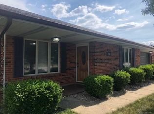 1500 Beekman Dr, Troy, OH 45373