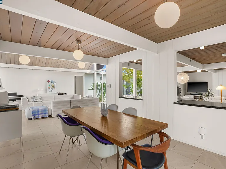 8021 Shay Dr — Photo 13
