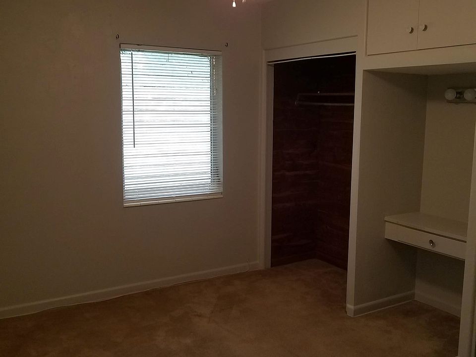2nd image of 605 W 35th St
