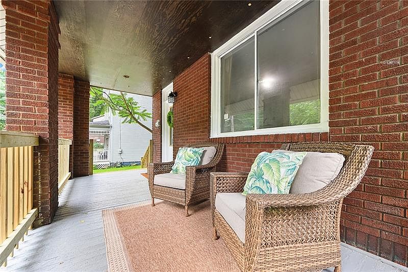 1247 Chartiers Ave Pittsburgh, PA, 15220 Apartments for Rent Zillow