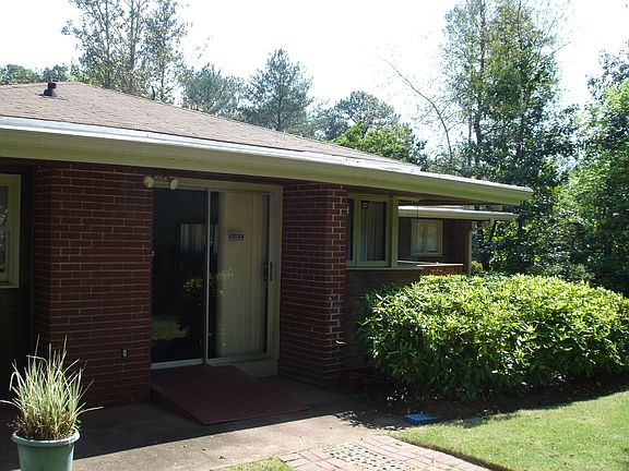 Back Bedroom with Patio