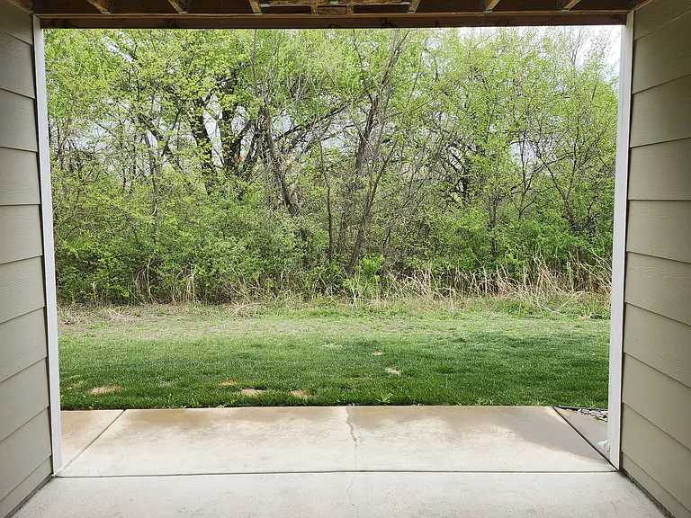 1723 N Newberry Ct — Photo 11