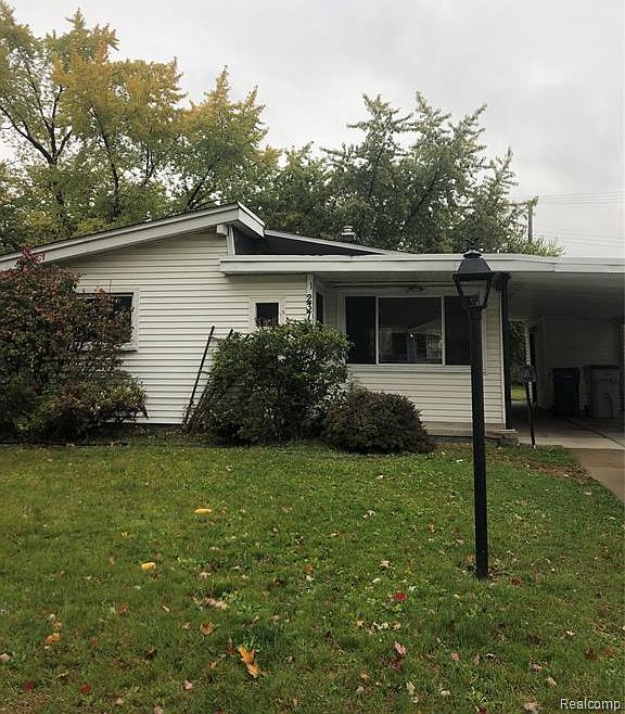 1st image of 23736 Melville Ave