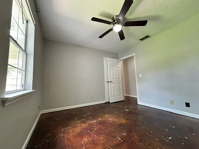 420 Jonquil Ct — Photo 19
