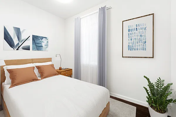 Rented by Compass | media 14