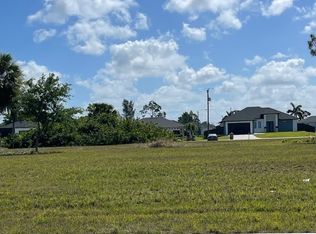 3113-3115 Santa Barbara Blvd N, Cape Coral, FL 33993
