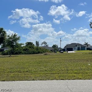 3113-3115 Santa Barbara Blvd N, Cape Coral, FL, 33993