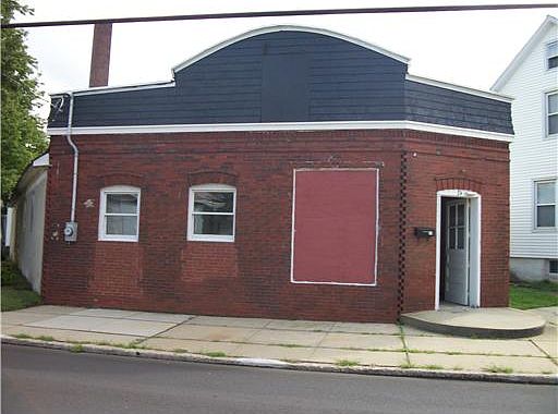 1st image of 24 Whitehead Ave