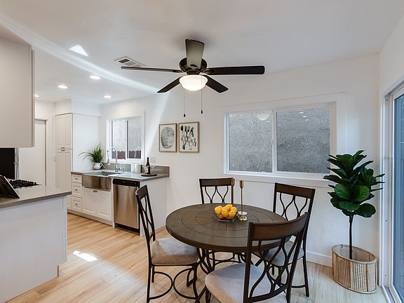 5th image of 3221 Vineland Ave APT 5