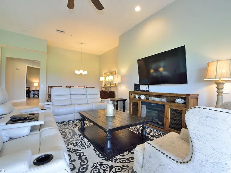 3960 Deer Crossing Ct #6-204 — Photo 13