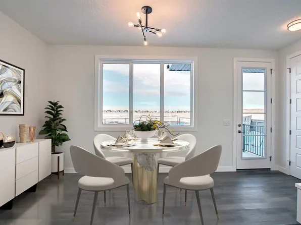 381 N Waterford Blvd, Chestermere, AB T1X 2M9