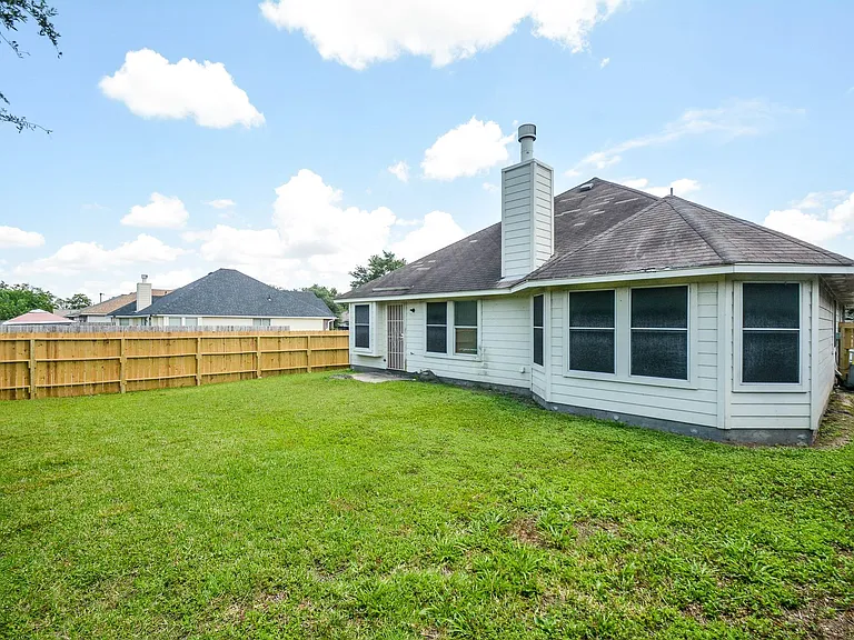 12202 Duane Ct — Photo 17