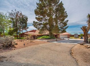 18575 Seneca Ct, Apple Valley, CA 92307