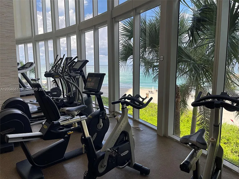 16001 Collins Ave #4107 — Photo 31